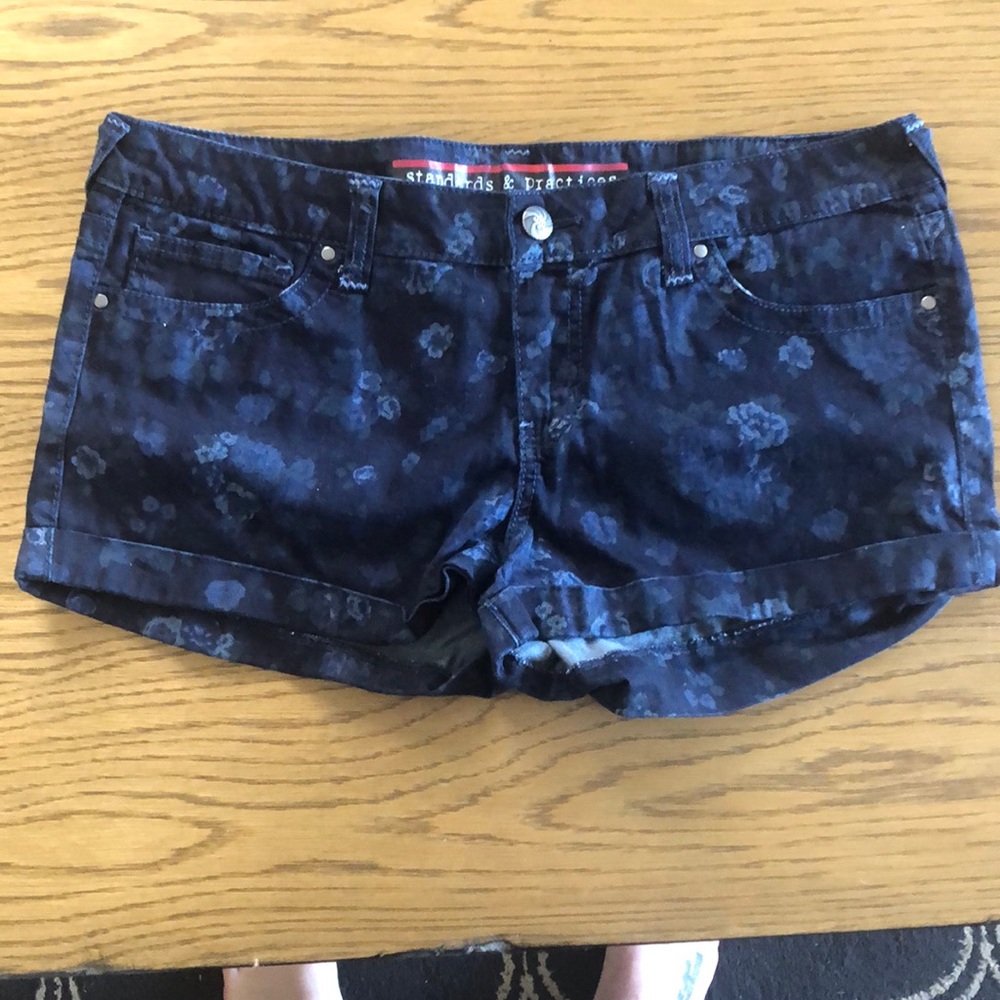 Dark Blue Flower Print Denim Shorts